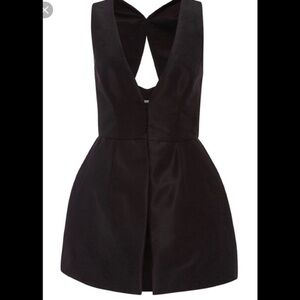 𝅺Monique Lhuillier silk peplum vest S/M